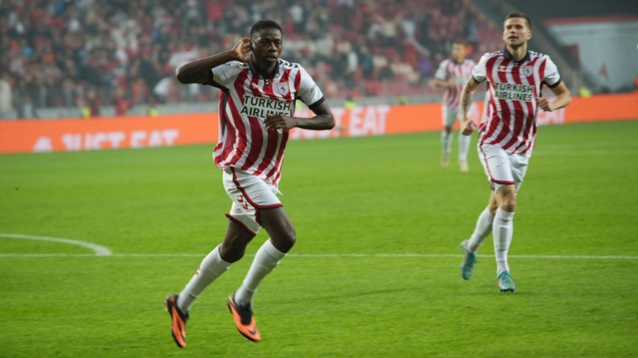 Foto - Samsunspor'dan Avrupa'da tarihi galibyet! Dinamo Kiev'i ezdi geçti