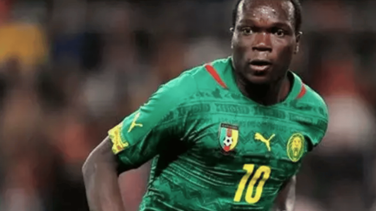 Foto - Samuel Eto'o rekorunu korumak için Vincent Aboubakar'ı rekorunu korumak için kadro dışı bıraktırdı!