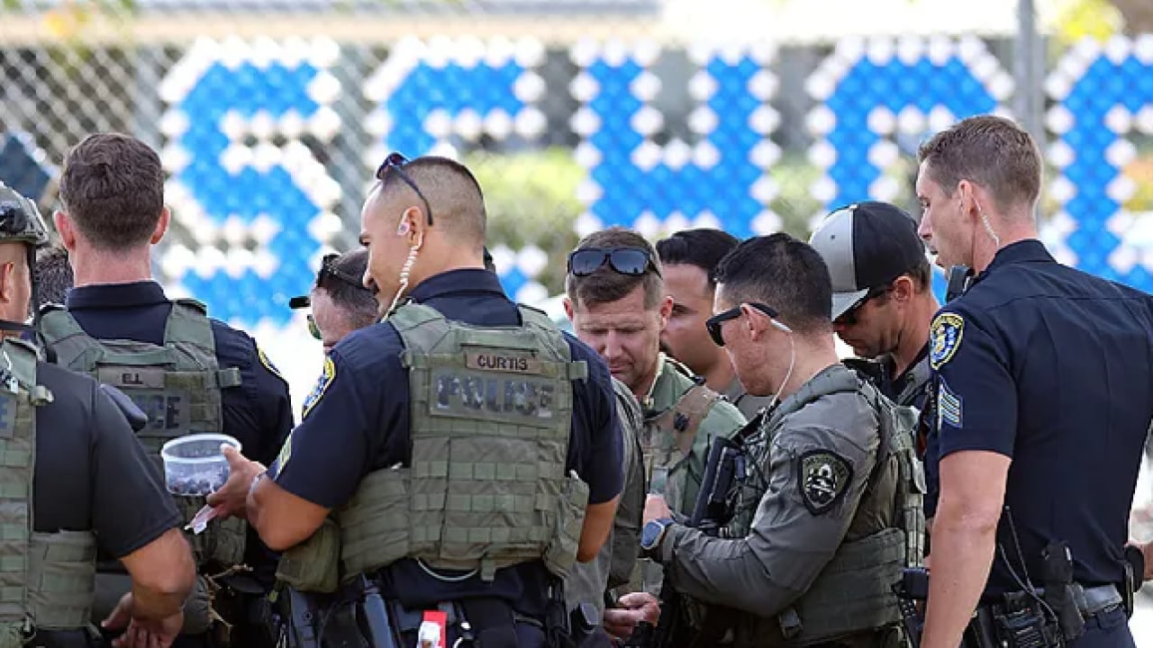 Foto - San Diego'daki cami baskınında şoke eden detay: Katliam silahından İslam düşmanlığı fışkırdı