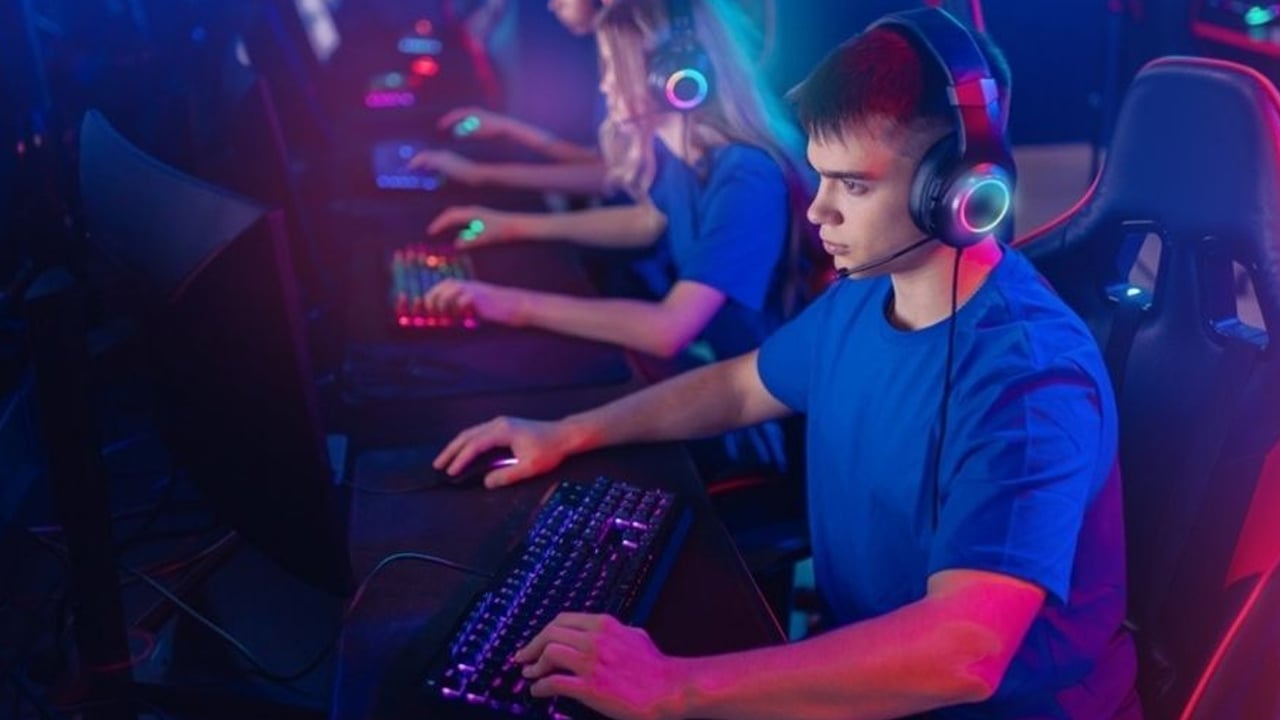 Sanal Kumar bilinçaltını nasıl ele geçiriyor?