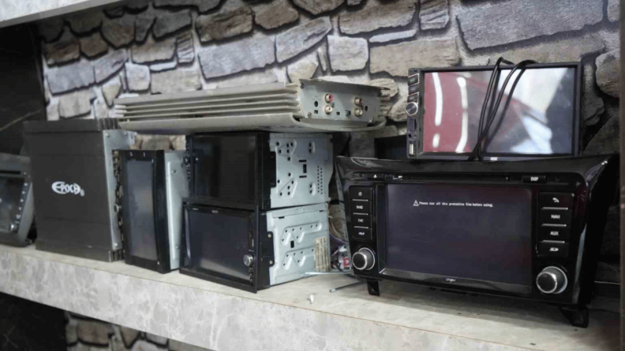 Foto - Sanayide 'ceza' alarmı: Multimedya ekranlar sökülüyor, APP plakalar değişiyor!