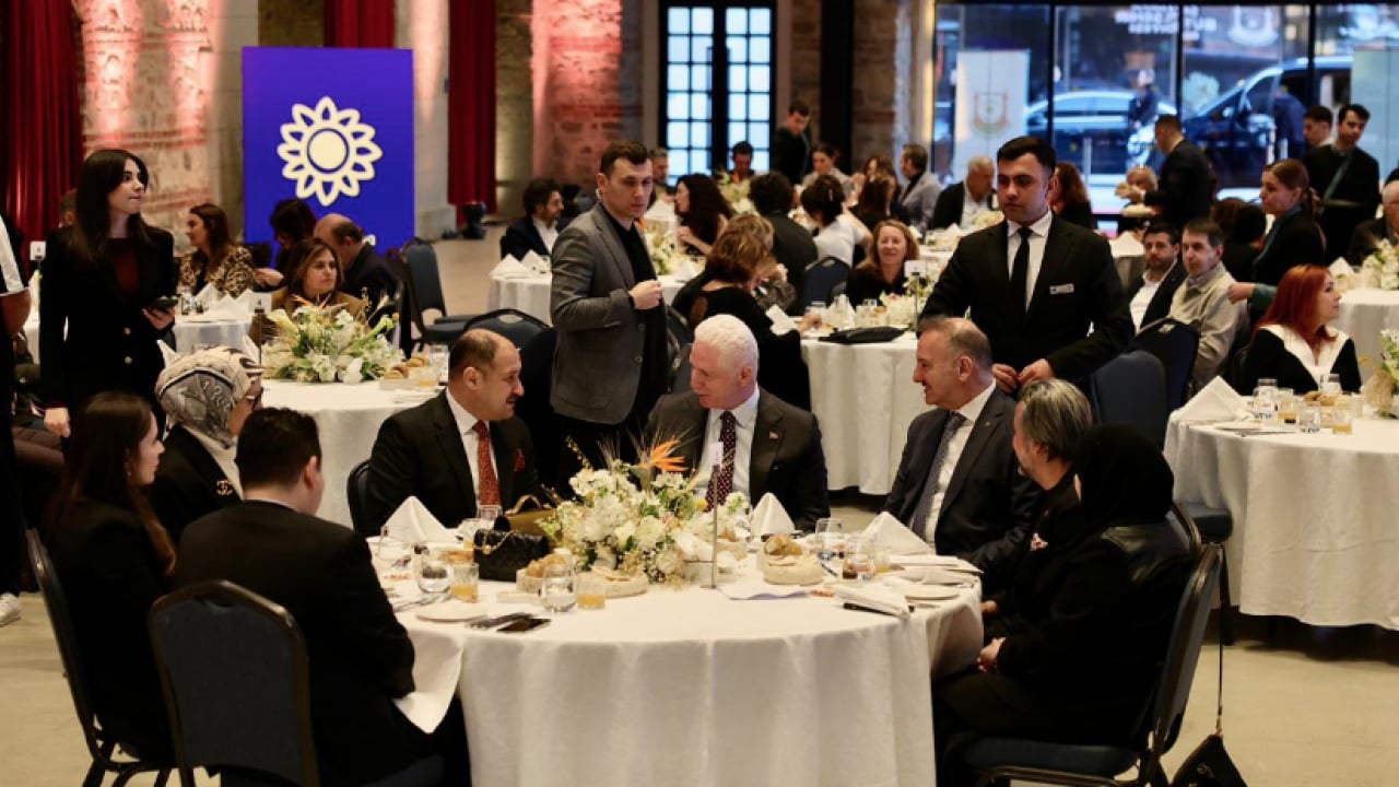 Foto - Şanlıurfa 2029 Gastronomi şehri hedefiyle İstanbul'da sahneye çıktı 