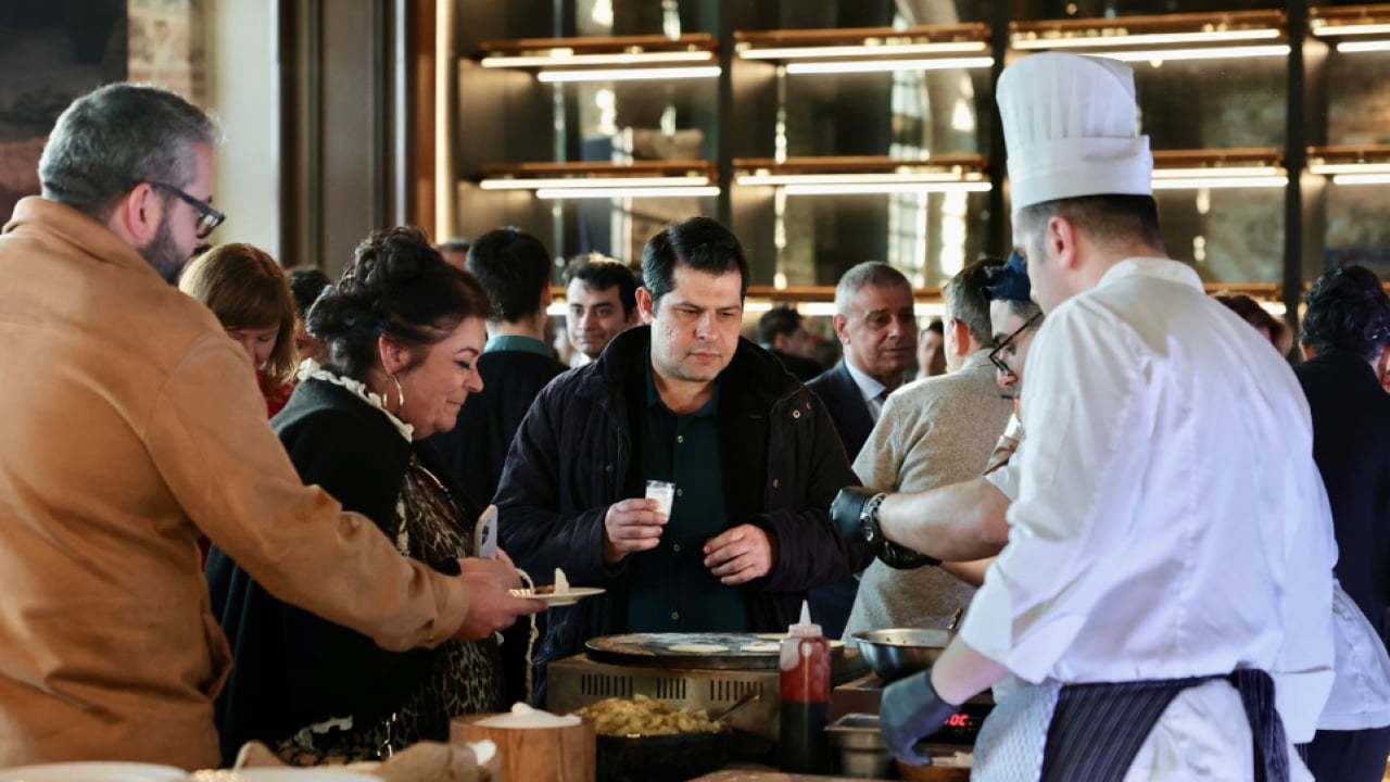 Foto - Şanlıurfa 2029 Gastronomi şehri hedefiyle İstanbul'da sahneye çıktı 