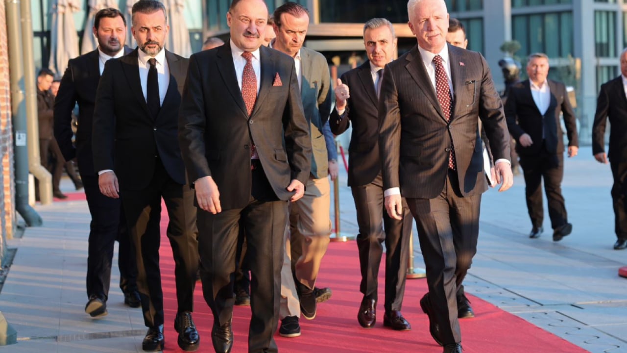 Foto - Şanlıurfa 2029 Gastronomi şehri hedefiyle İstanbul'da sahneye çıktı 