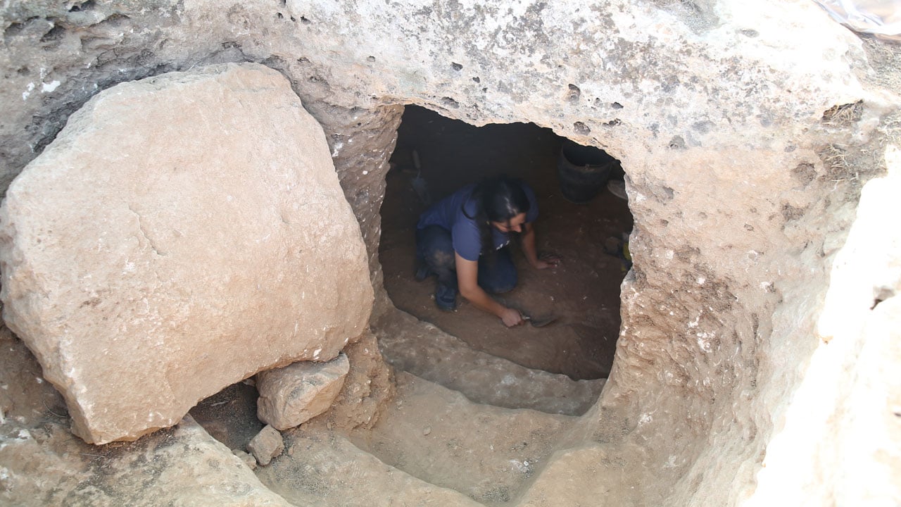 Foto - Şanlıurfa’da 3 bin yıllık keşif! Soğmatar Antik Kenti’nde kamusal yapı ortaya çıkarıldı