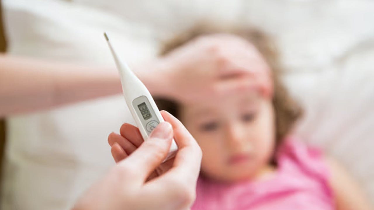 Uzmandan kritik açıklama: Vakalar arttı! Kendi kendinize ilaç kullanmayın, zehir olmasın 