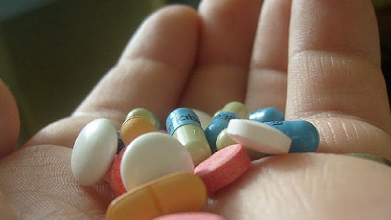 Foto - Uzmandan kritik açıklama: Vakalar arttı! Kendi kendinize ilaç kullanmayın, zehir olmasın 