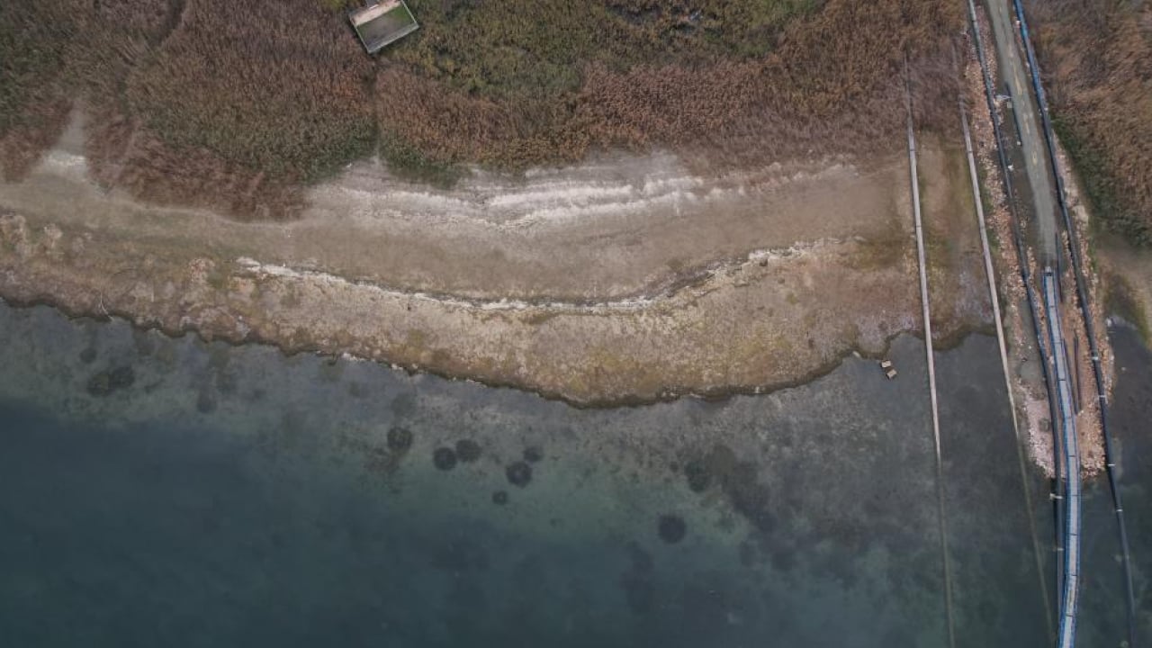 Foto - Sapanca Gölü kuruyor! Tekneler karada kaldı: Halk kuraklık krizi ile karşı karşıya