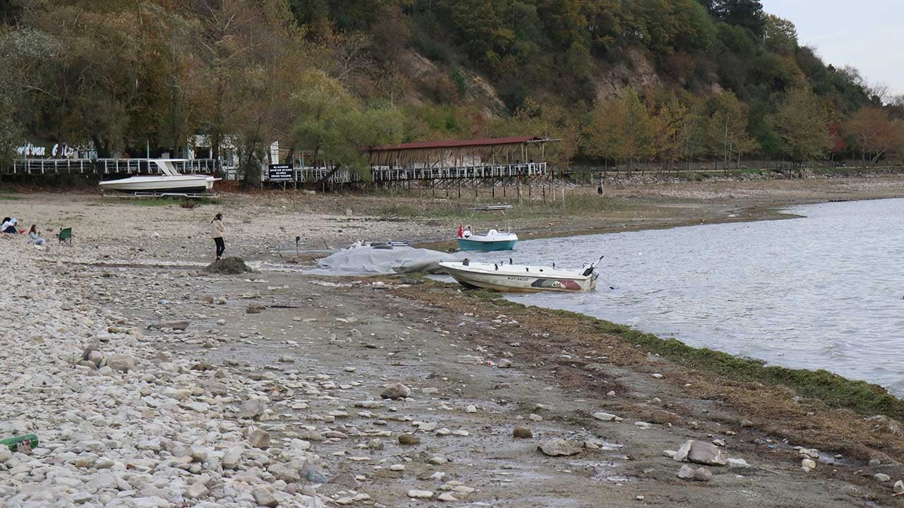 Foto - Sapanca Gölü'nde neler oluyor? Göl okur fokur kaynamaya başladı, deprem uyarısı az önce geldi