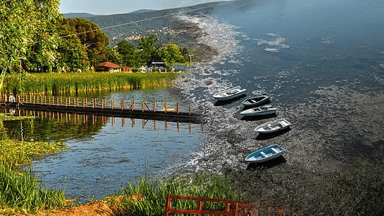 Foto - Sapanca Gölü’ne can suyu: Yağışlar seviyeyi 8 santimetre yükseltti