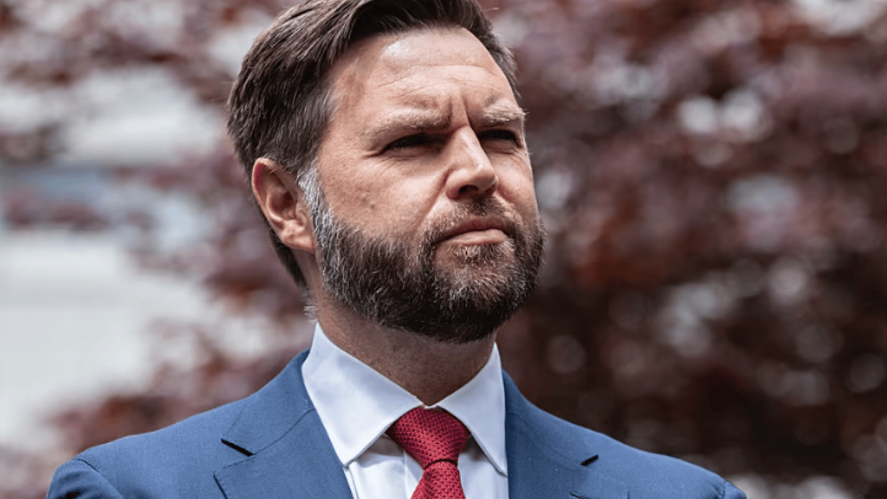 Foto - Şapka takan 5 yaşındaki çocuk gözaltına alındı... ABD ile ilgili yeni gelişme! Ortalık karıştı