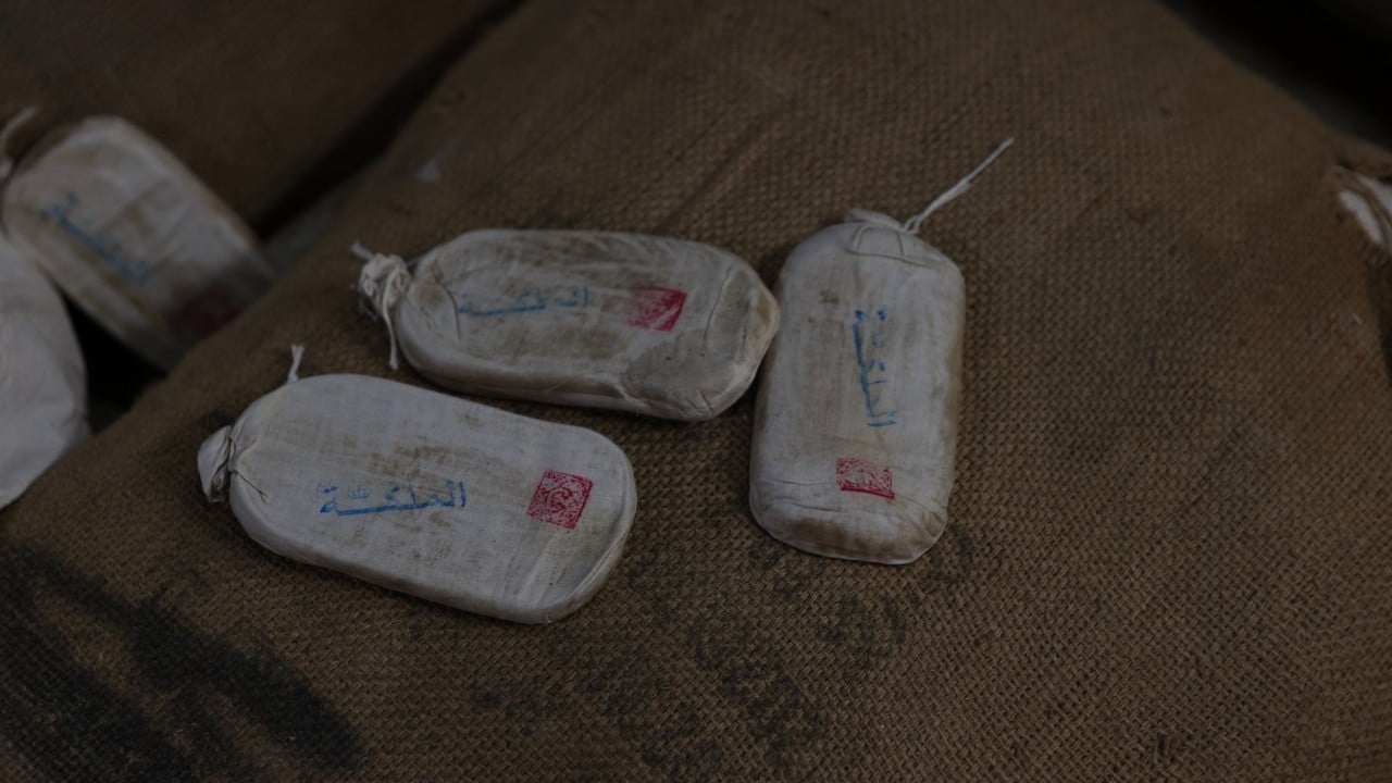 Foto - Şara hükümeti şebekeyi çökertti! Tam 12 milyon tane...