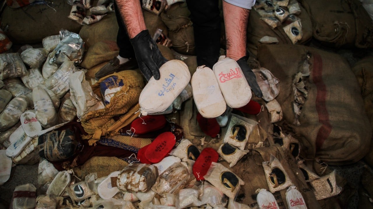 Foto - Şara hükümeti şebekeyi çökertti! Tam 12 milyon tane...