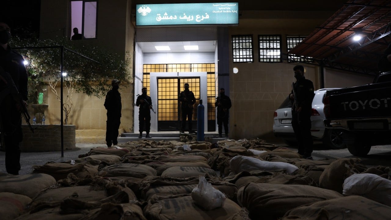 Foto - Şara hükümeti şebekeyi çökertti! Tam 12 milyon tane...