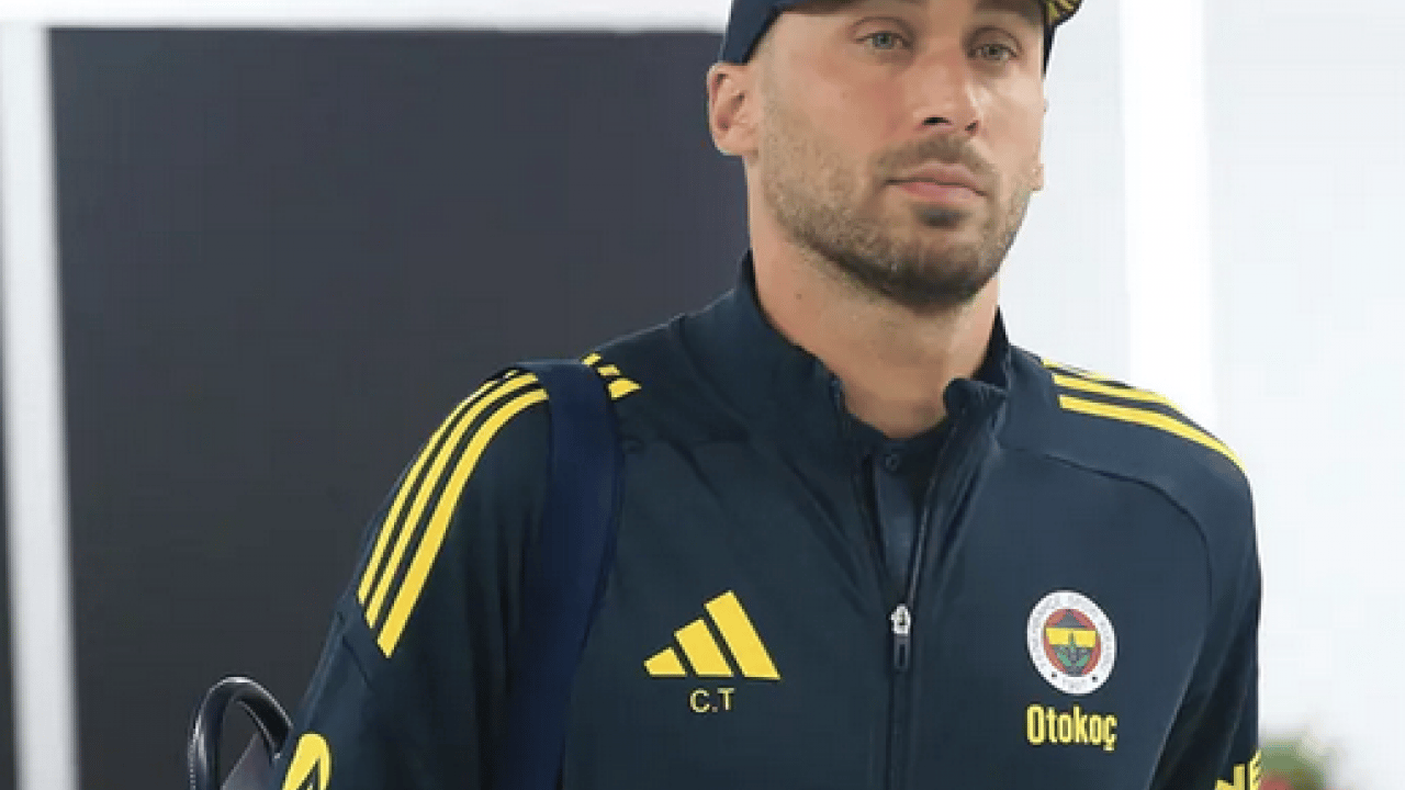 Foto - İrfan Can Kahveci-Cenk Tosun kararı ortalığı karıştırdı! 'Kapa çeneni' detayı şok etti...