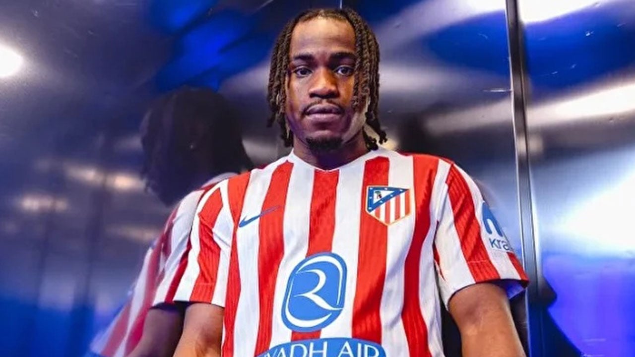 Foto - Saran'ın kanalından bomba hamle: Yıldız futbolcuyu sildiler!