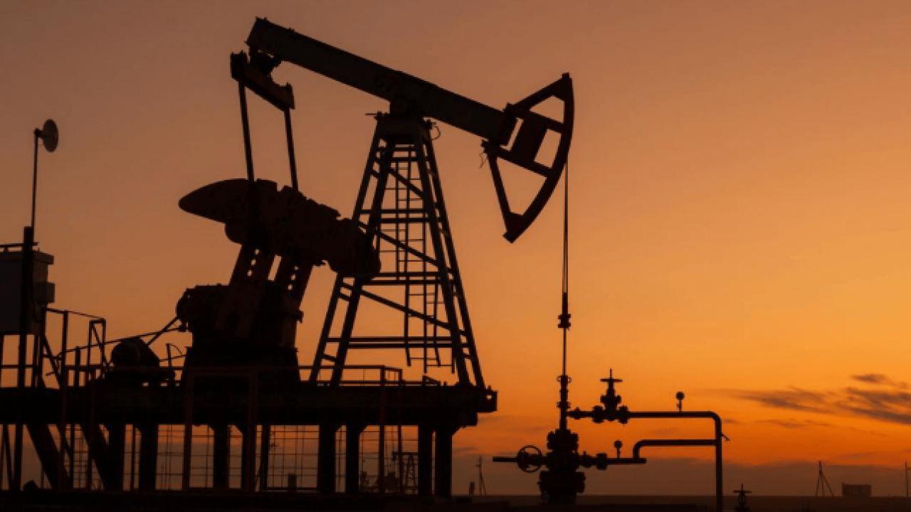 Foto - Sarı Kafa istedi, Brent petrol düştü! Donanma geliyor, fiyatlar eriyor!