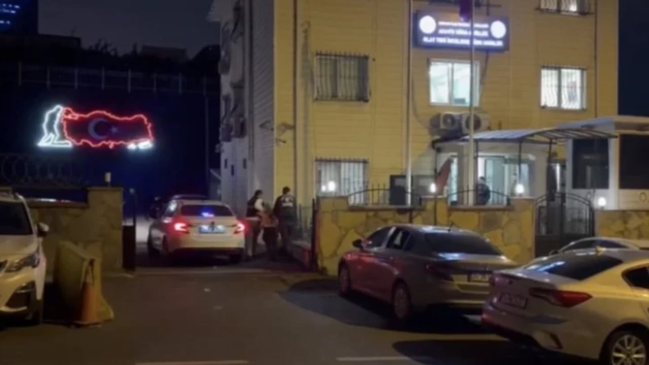 Foto - Sarıyer'in ortasında düzenek kurmuş! Ekipler bile şaşırdı!