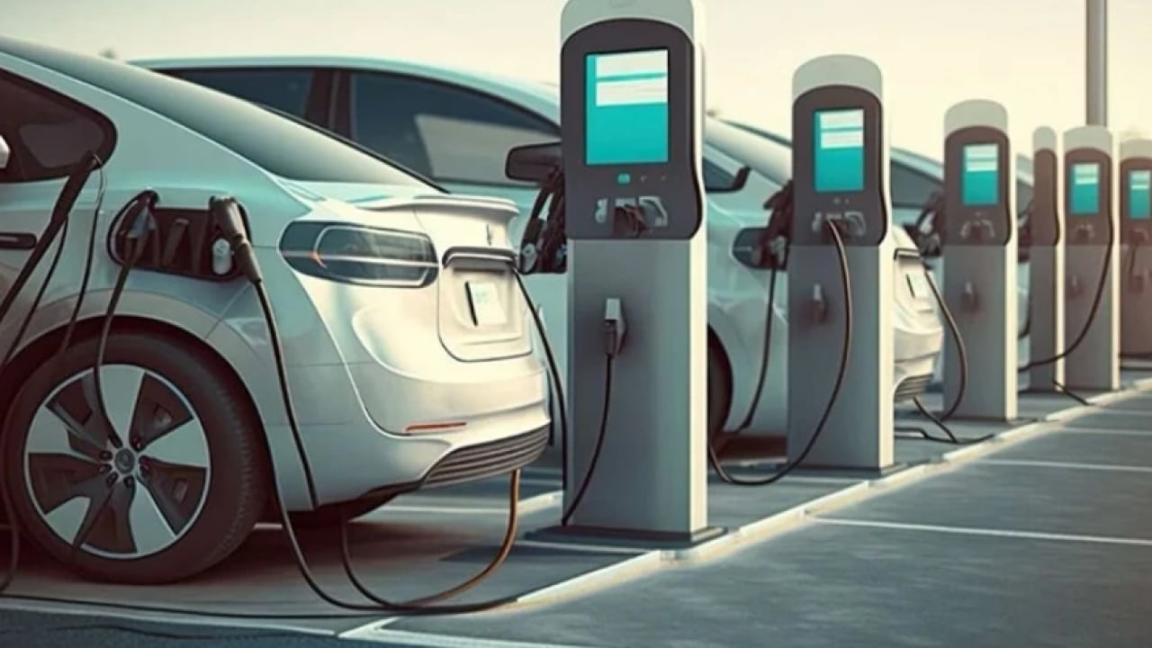 Foto - Şarj süresi derdine son: 6 buçuk dakikada tam dolum!