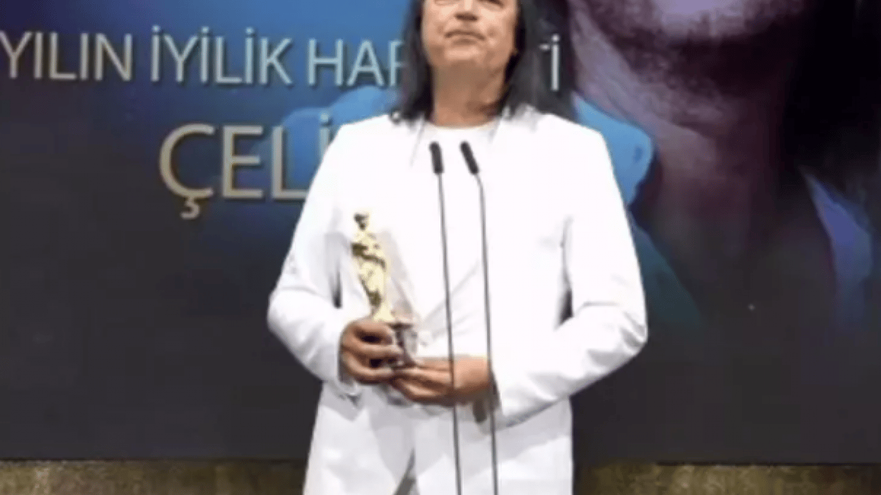 Foto - Şarkıcı Çelik'ten Haluk Levent tepkisi: Ayetle cevap verdi!