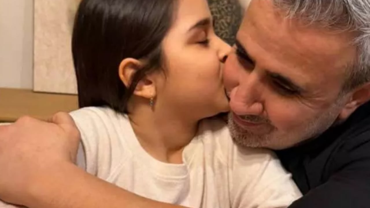 Foto - Şarkıcı Emrah'ı çileden çıkardılar: 'Hepinize dava açacağım!'