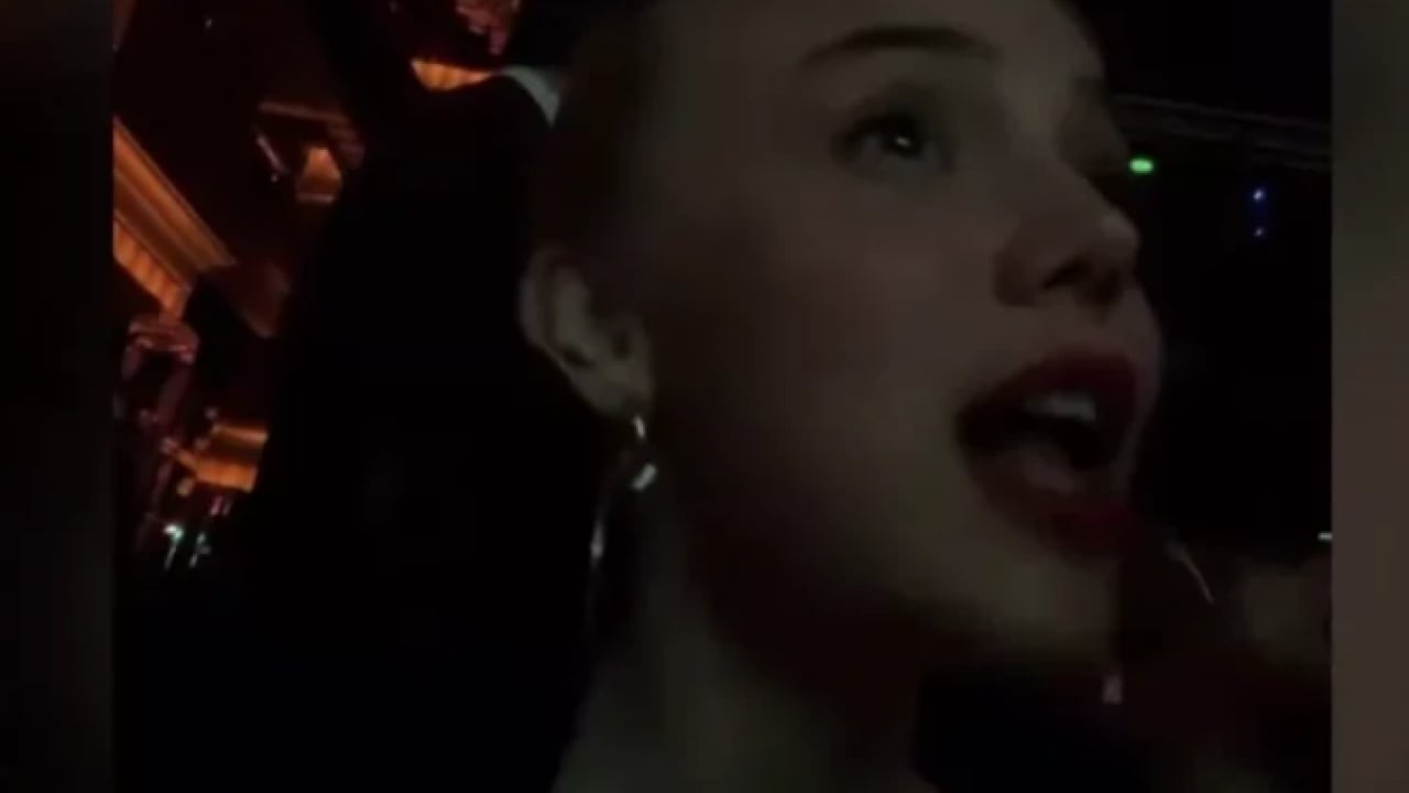 Foto - Şarkıcının konserinde kavga çıktı! O anları internetten paylaştı!