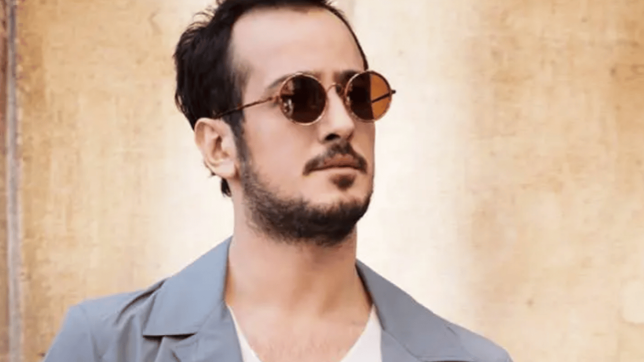 Foto - Sarp Apak'tan güldüren itiraf: 'Bir yıl boyunca yüzüme sürdüm!'