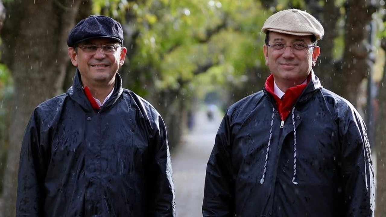 Foto - Şaşırtmadı... Yeni Parti'yi kuran Özgür Özel'in ilk icraatı çalmak oldu!..