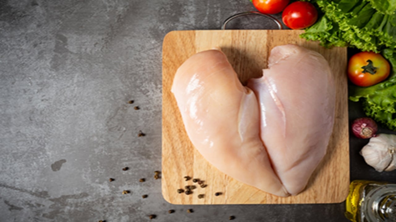 Foto - Satış rekoru kıran uygun fiyatlı tavuk markası isyan ettirdi! İçinden zehir çıktı