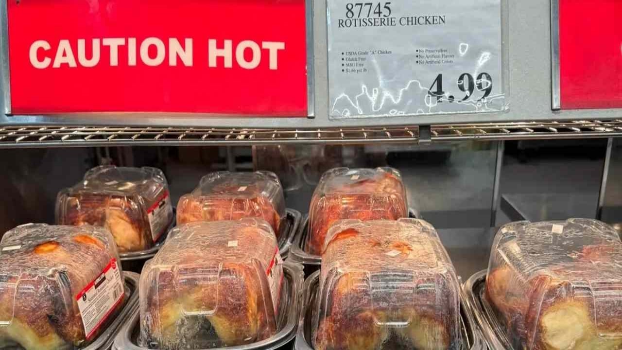 Foto - Satış rekoru kıran uygun fiyatlı tavuk markası isyan ettirdi! İçinden zehir çıktı