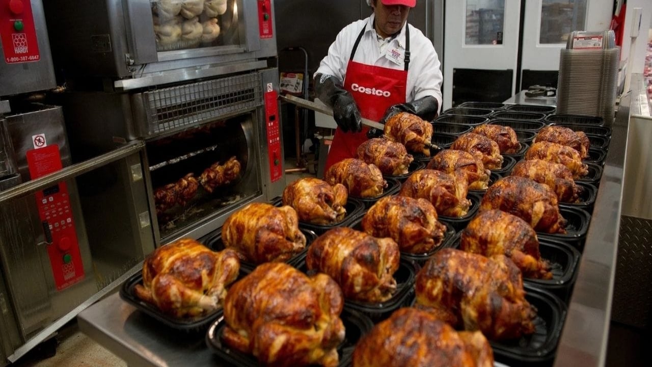 Foto - Satış rekoru kıran uygun fiyatlı tavuk markası isyan ettirdi! İçinden zehir çıktı