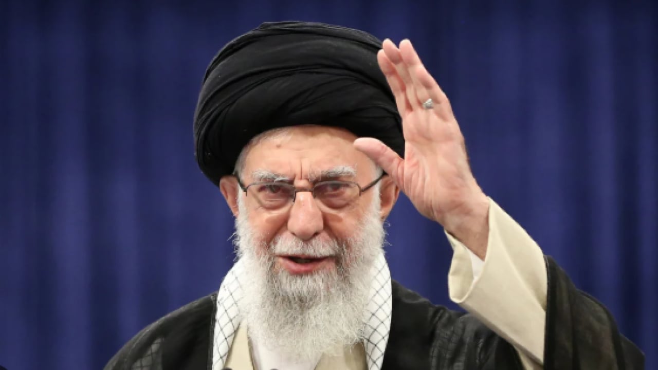 Foto - Savaş Asya ülkesini de vurdu: Çarşamba günlerini tatil ilan ettiler!