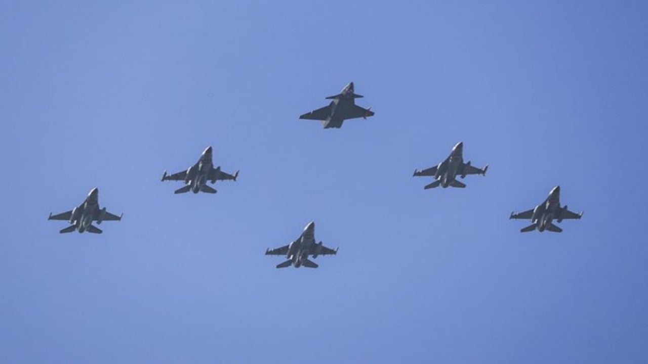 Foto - Savaş gemilerimiz dillerinden düşmüyor! Yatıp kalkıp Türkiye’yi tehdit eden ülke "İşte bu yüzden KIZILELMA’yı üretiyorlar" diyerek duyurdu