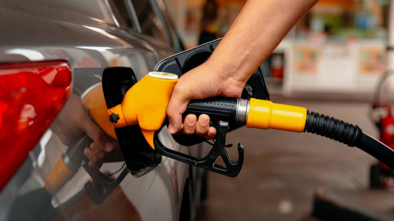 Foto - Savaş petrol fiyatlarını körükleyince olanlar oldu… Akaryakıta tarihin en büyük zammı geliyor