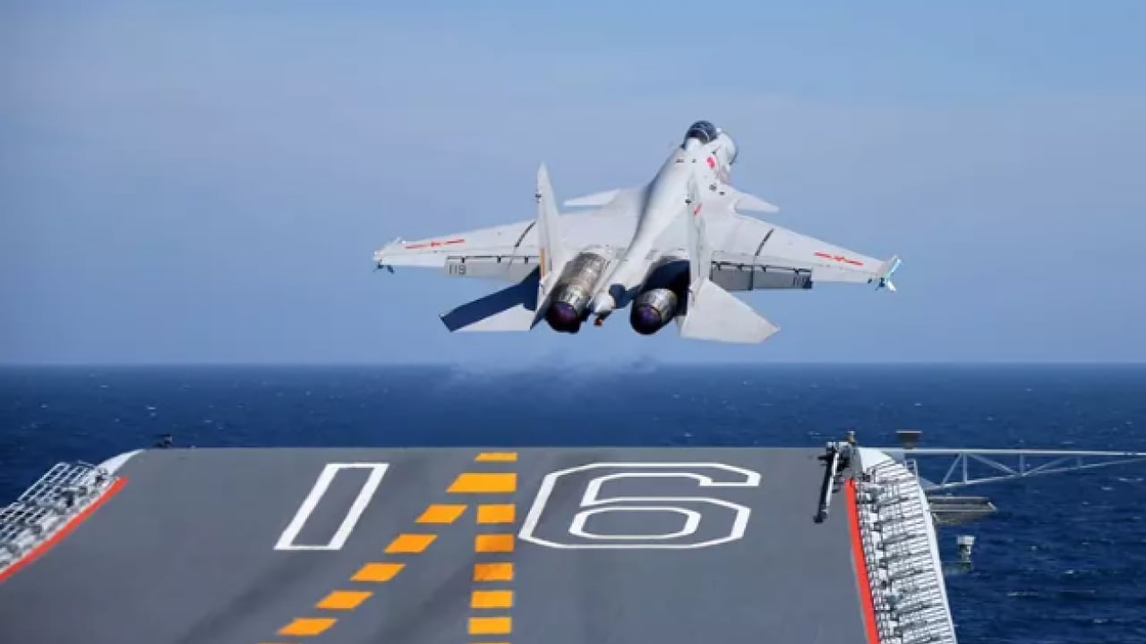 Foto - İki ülke arasında gerginlik: Savaş uçaklarından jetlere kilit!