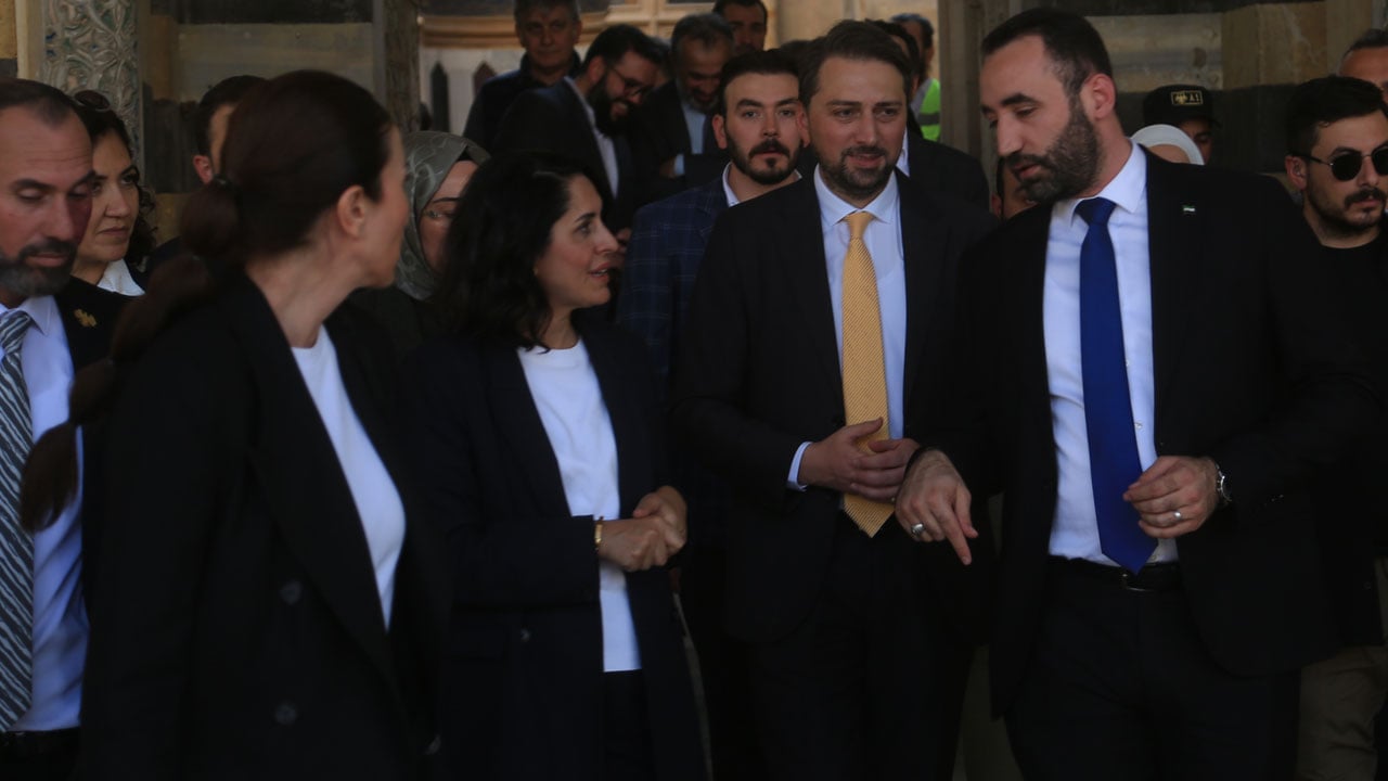 Foto - Savaşın küllerinden doğan şehir! AK Parti heyetinden Halep ziyareti