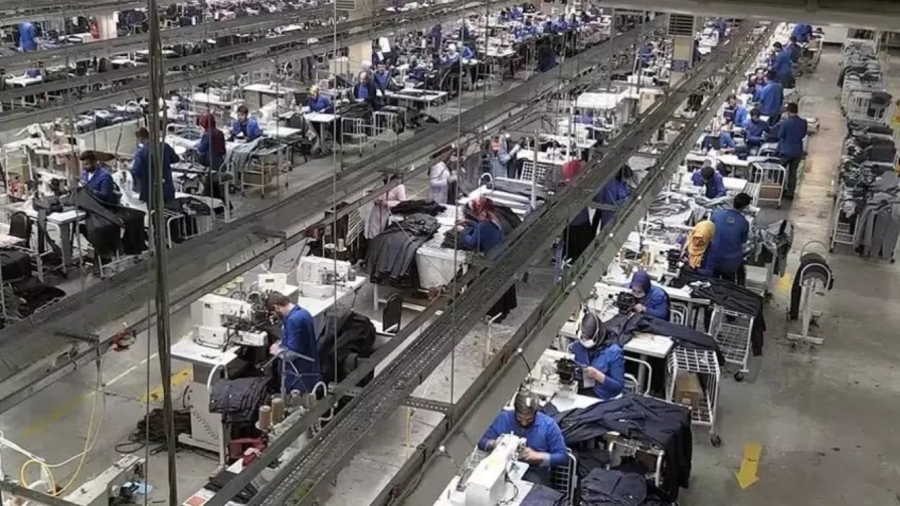 Foto - Savunma devi tekstil işine girdi! Gizli gizli fabrika toplamaya başladı