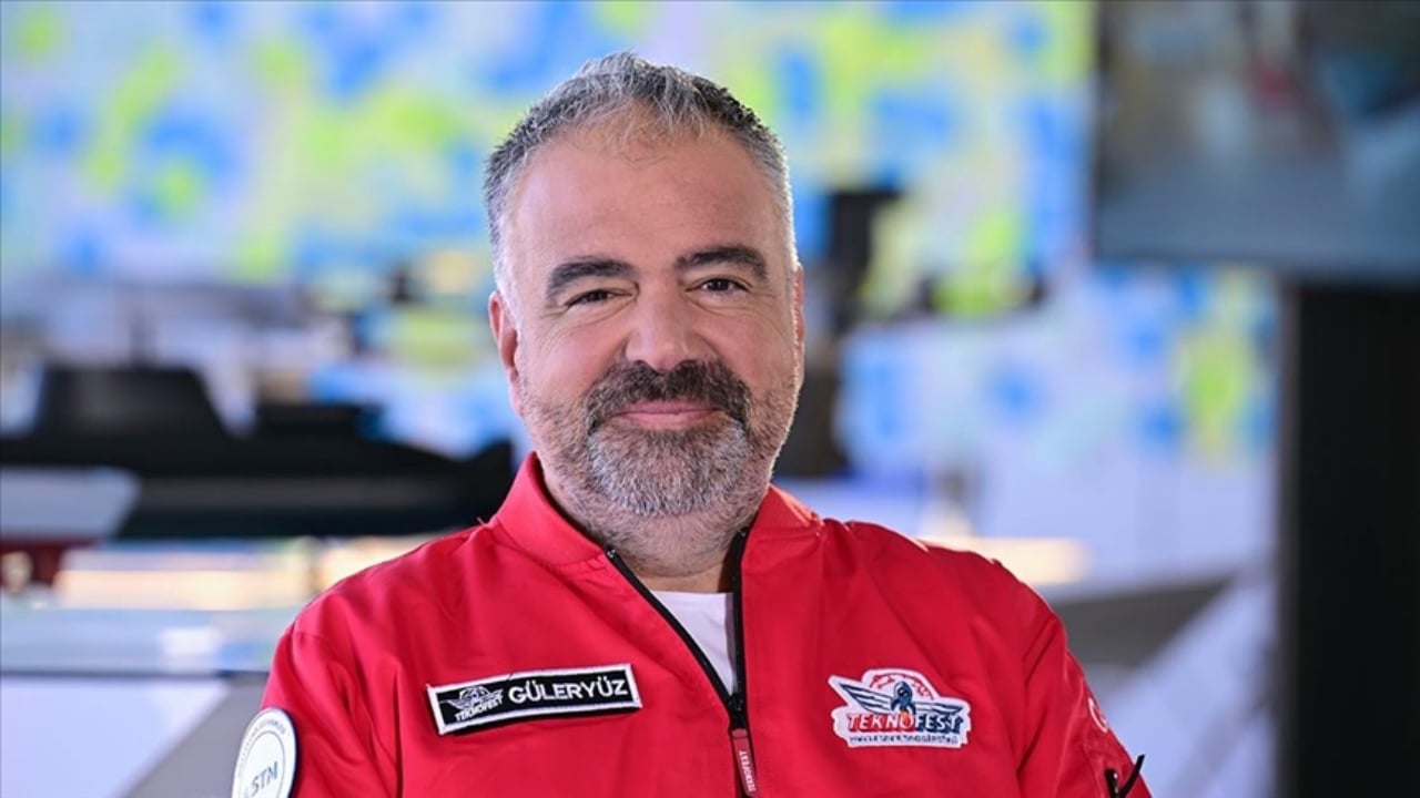 Foto - Savunma devinden gövde gösterisi! Türk sürü İHA’ları hibrit teknolojiyle dünyayı örümcek ağı gibi saracak