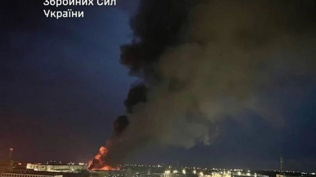 Foto - Savunma sanayi tesisi vuruldu! İHA'lar perte çıktı