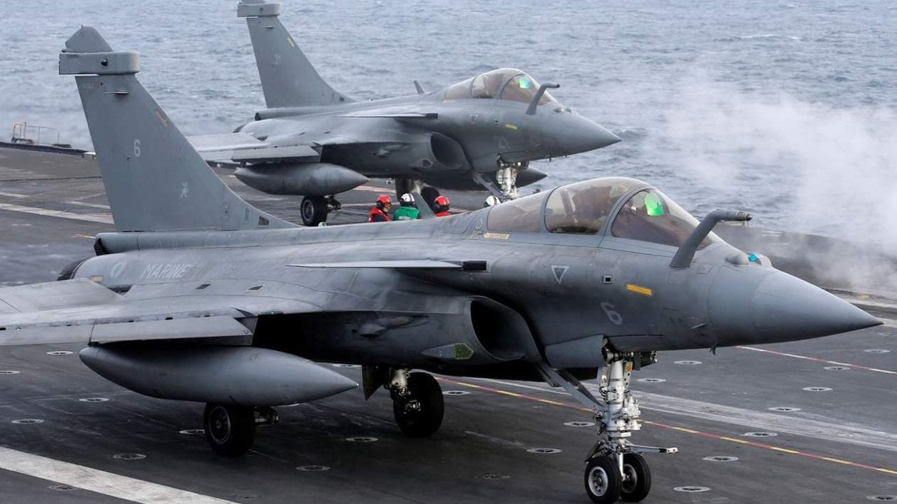 Foto - Savunma sanayiinde büyük dönüşüm için düğmeye basıldı: Gökyüzünün canavarı Rafale uçakları ve yerli üretim yetkisi verildi
