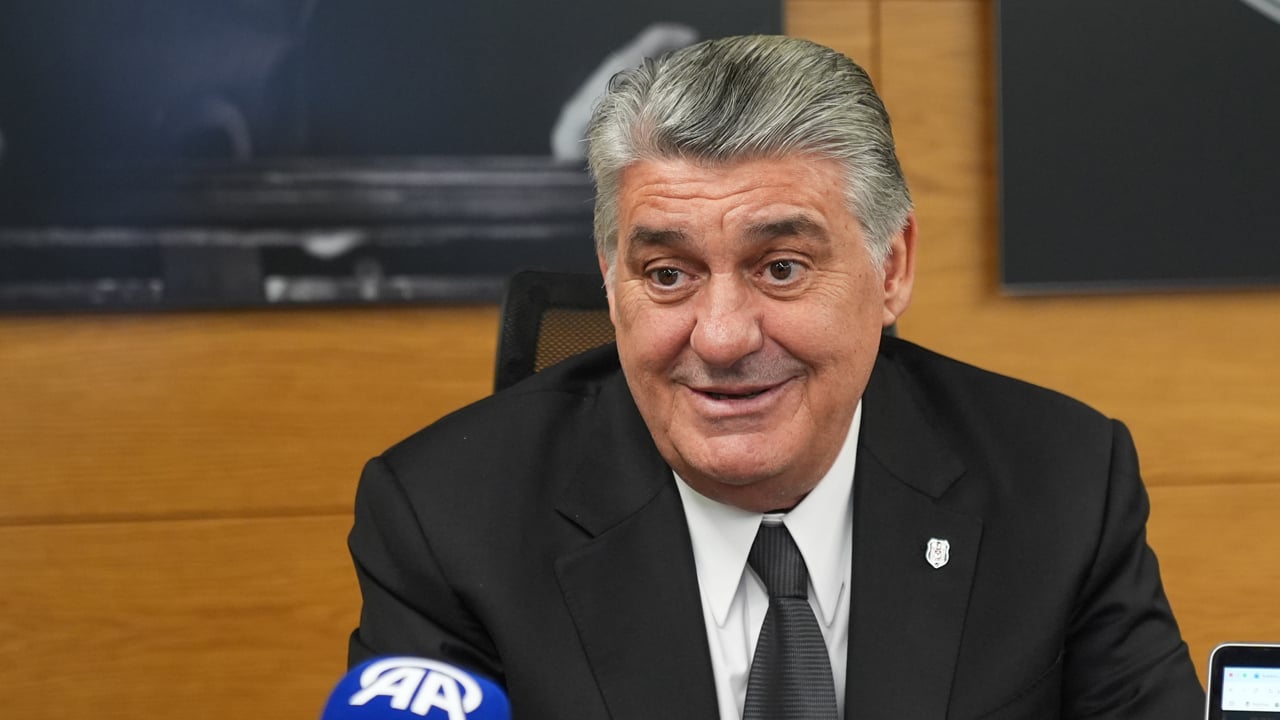 Foto - Sayın Başkan transfer yok ki... Serdal Adalı: Yapılan transferlerin arkasındayım