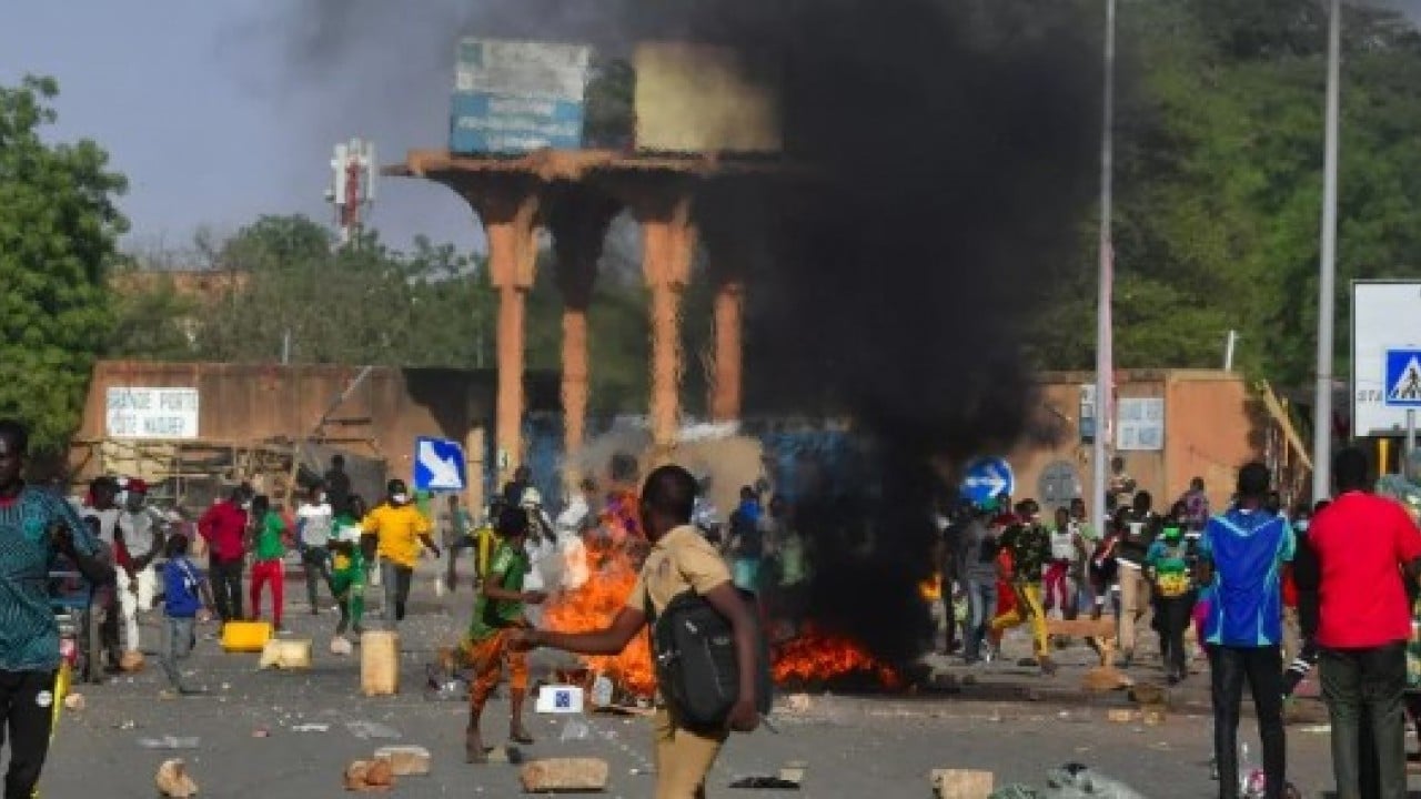 Foto - Seçim protestolarında ortalık karıştı: En az 100 ölü!