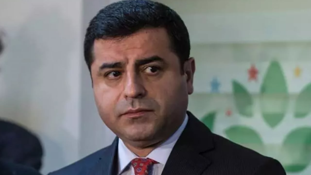 Foto - Seçmen kararını verdi: Cumhurbaşkanlığı adaylığı anketinde fark açılıyor!