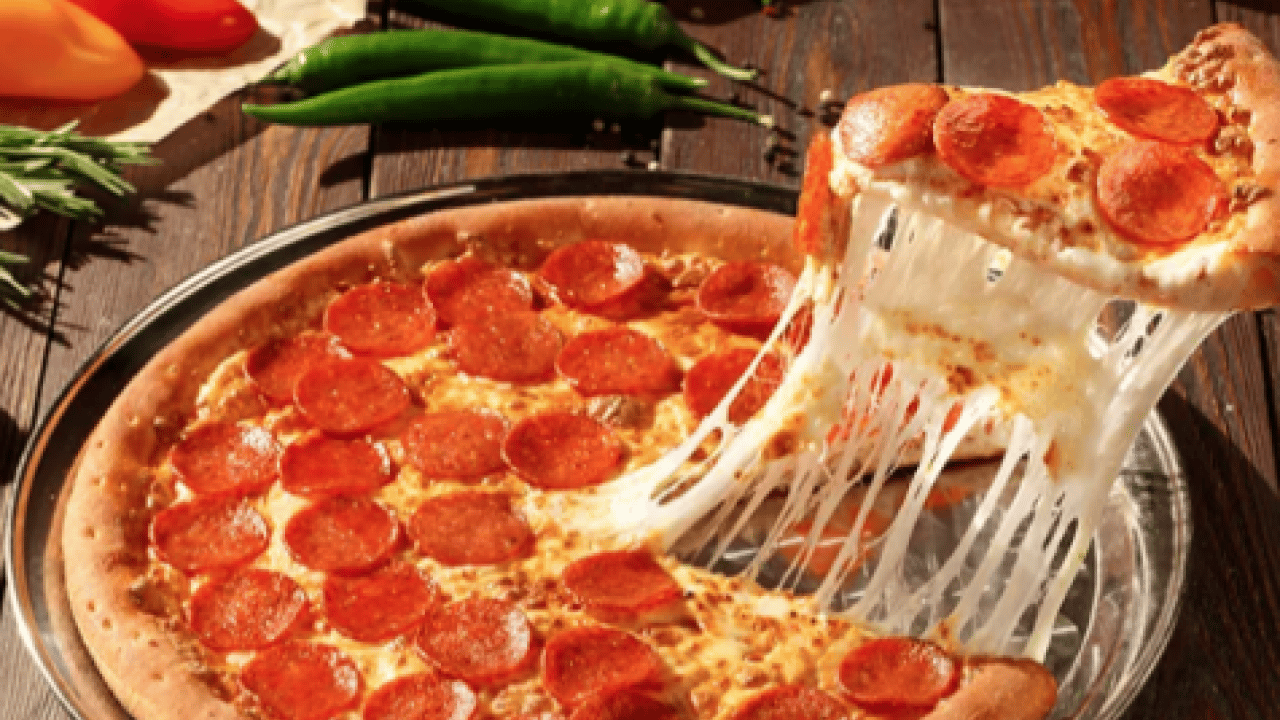 Foto - Şef Danilo Zanna'dan pizza hamuru tarifi! Püf noktası suyu yavaş yavaş eklemek