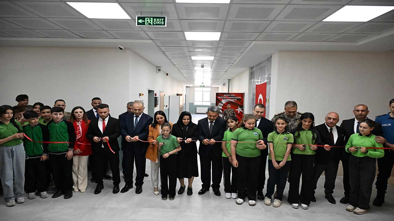 Şehidin adı bilim yuvasında yaşayacak! Kahraman PÖH Mustafa Karapınar için kütüphane açıldı!