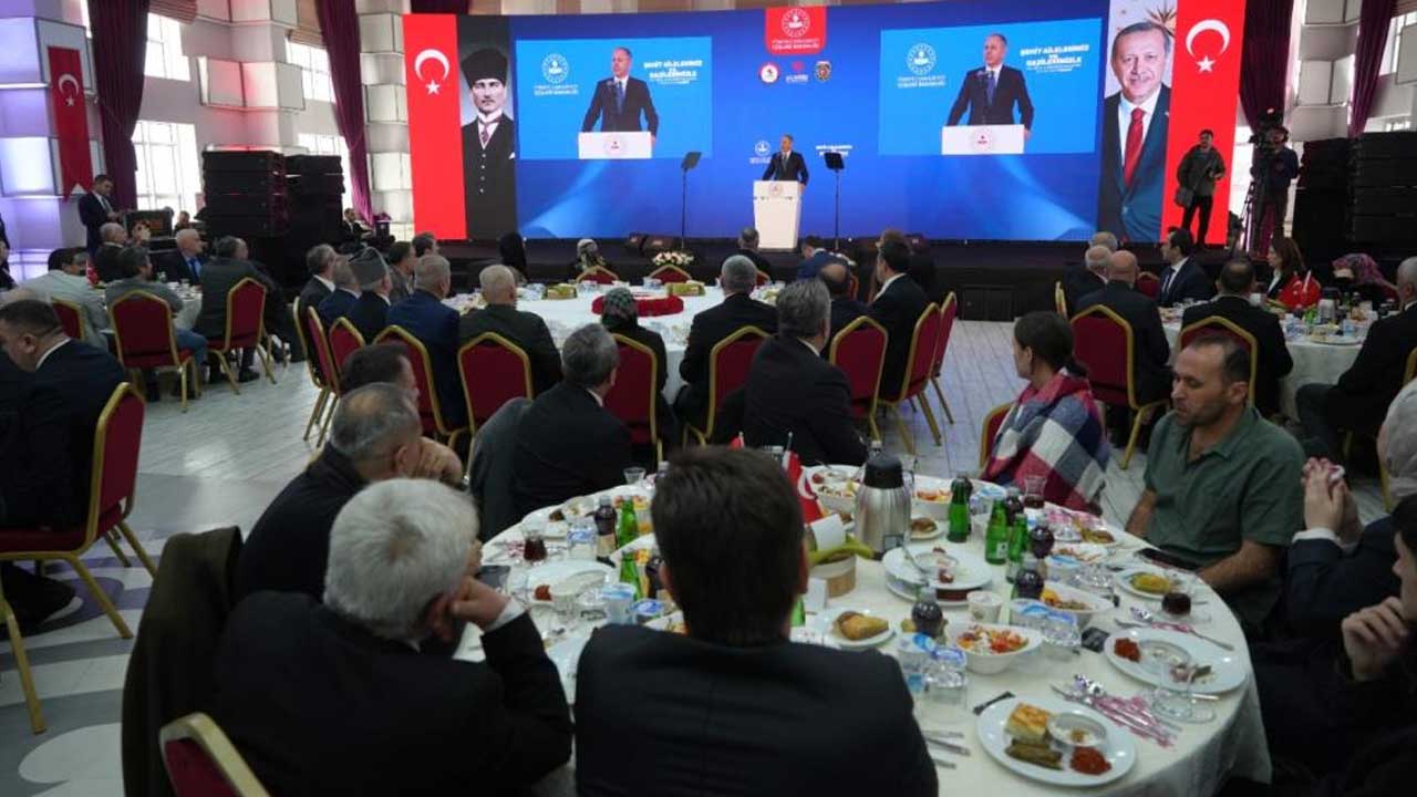 Foto - Şehit aileleri ve gazilerle bir araya gelen Bakan Yerlikaya: Başaramadılar, başaramayacaklar