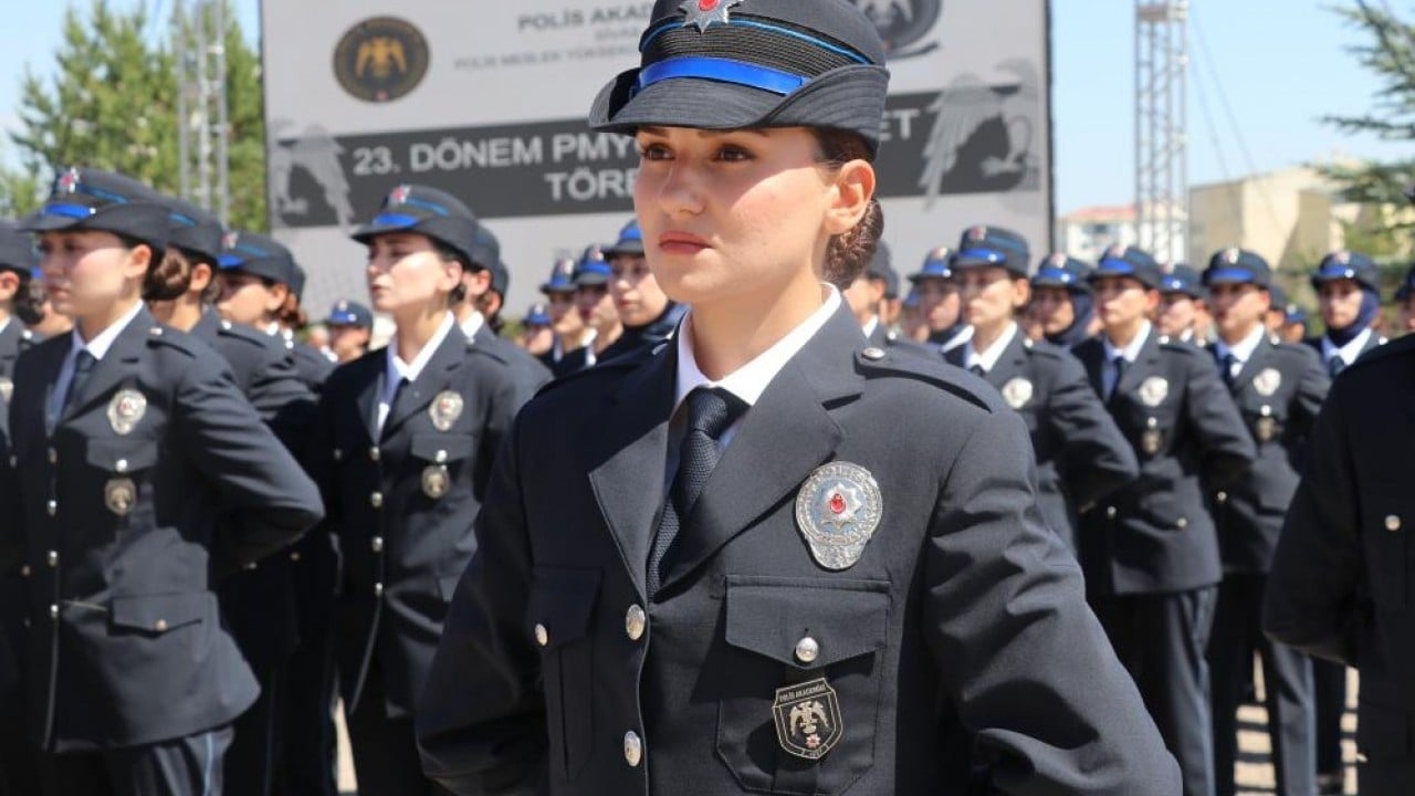 Foto - Şehit babasının izinden gitti! O da polis oldu