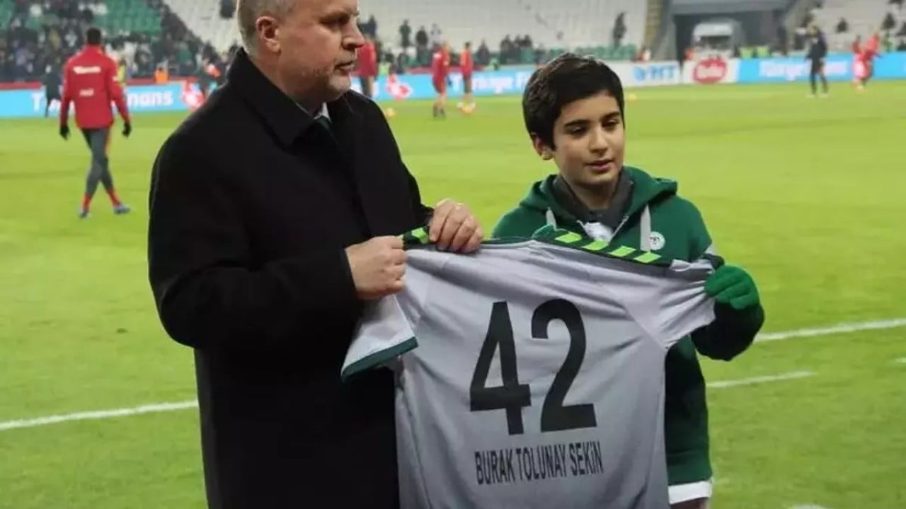 Foto - Şehit Fethi Sekin'in oğlundan yakışmayan hareket