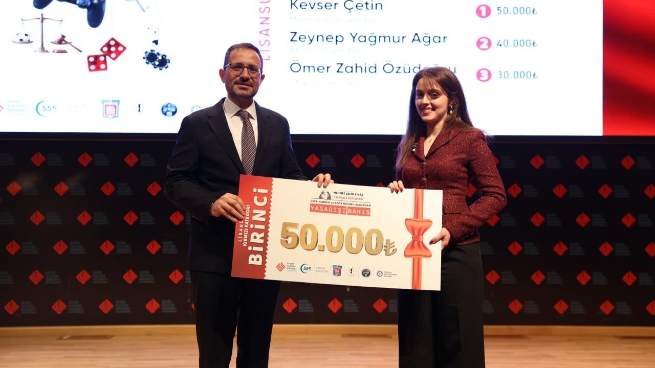 Foto - Şehit Savcı Mehmet Selim Kiraz Anısına 7. Makale Yarışması Ödülleri Sahiplerini Buldu