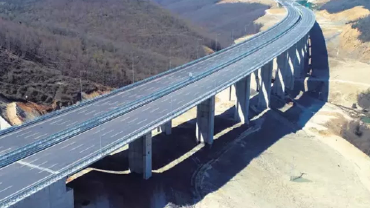 Foto - Şehre nefes aldıracak: Yol 30 dakika daha kısalacak!